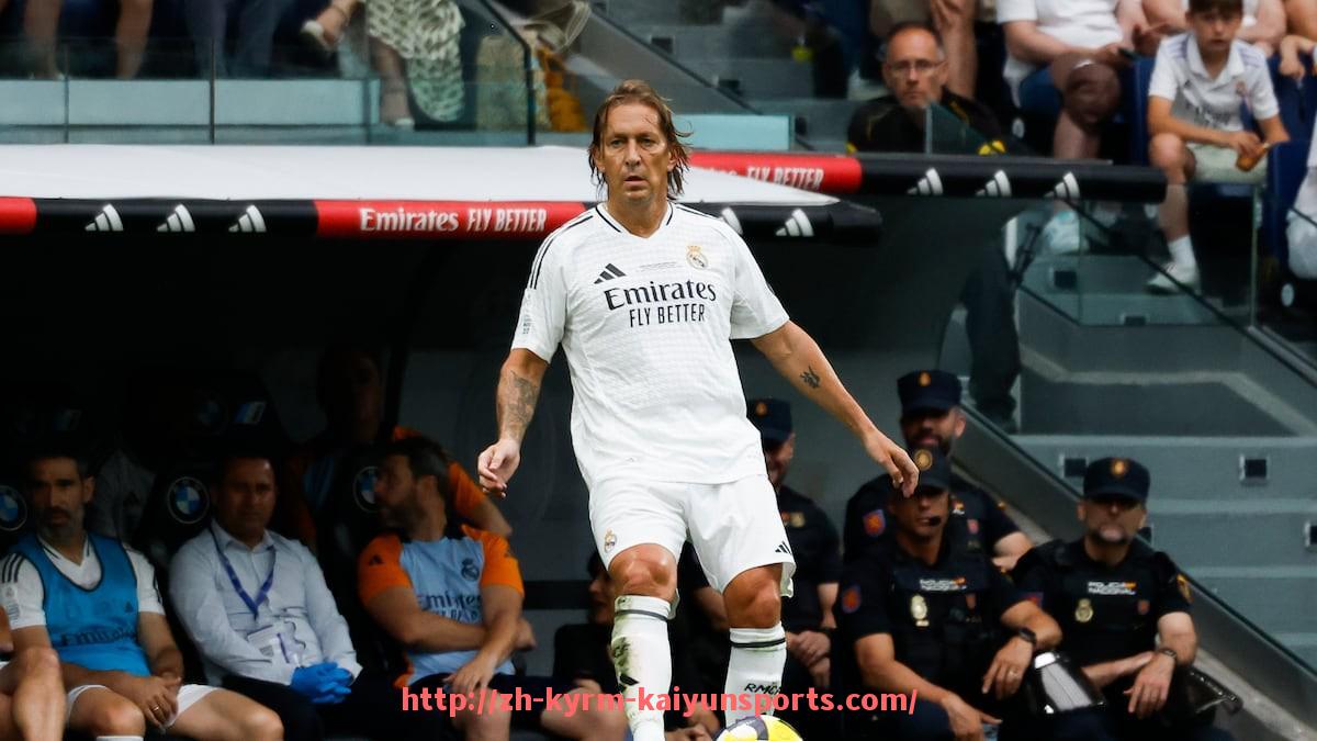 ky开云-NBA火箭队全明星球员及其赛场贡献介绍